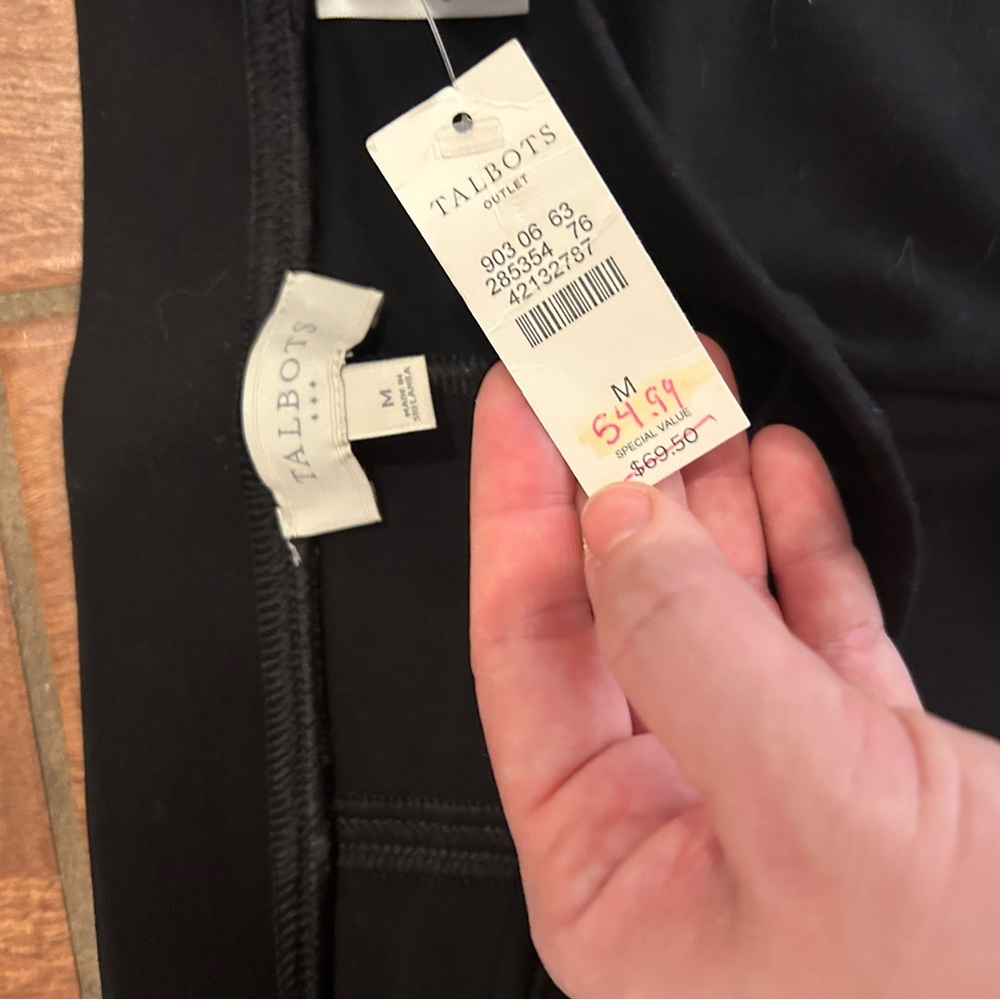 BNWT Talbots size M stretchy work pants leggings - Picture 2 of 2